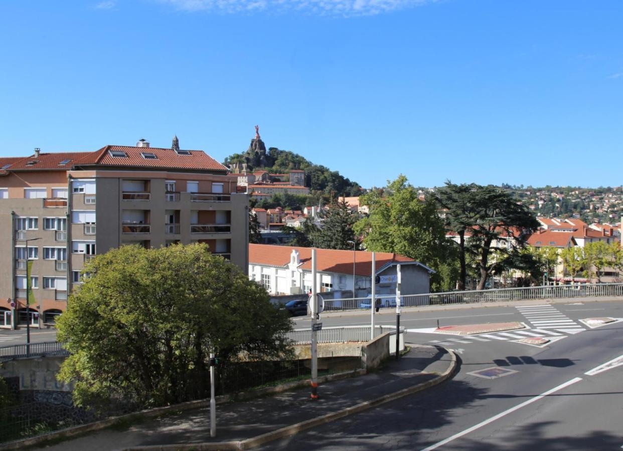 Jourde Vacances Le Puy-en-Velay Exterior foto